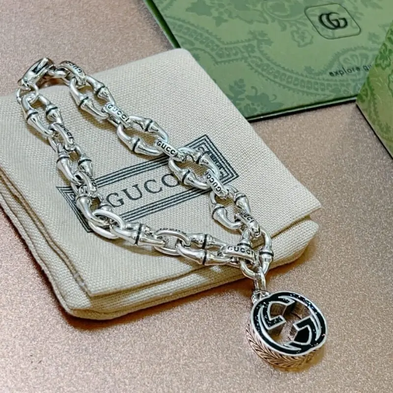 gucci bracelets s_12243551